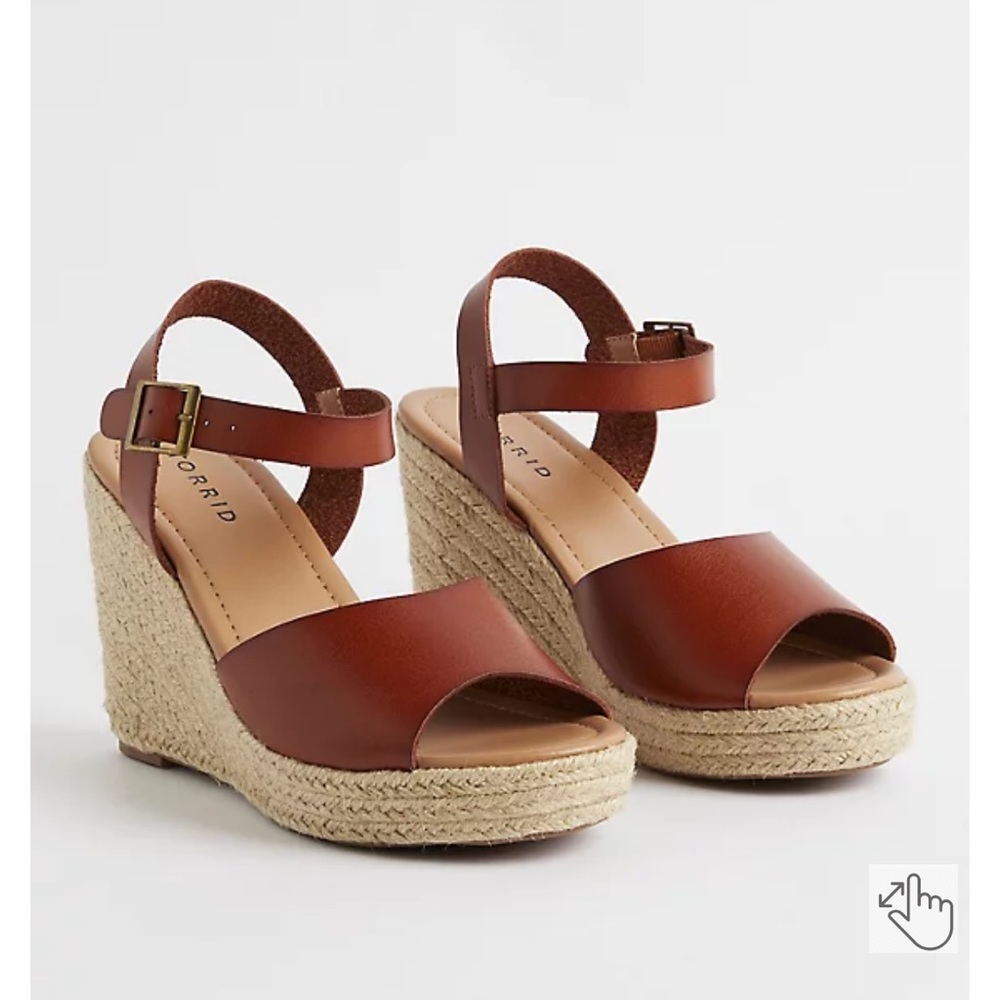 LIKE NEW Torrid Size 10WW Cognac Platform Wedge